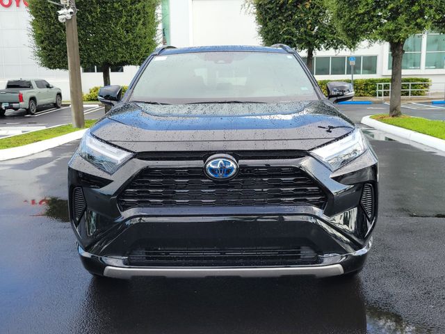 2024 Toyota RAV4 Hybrid SE