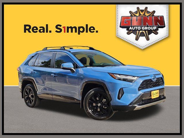 2024 Toyota RAV4 Hybrid SE