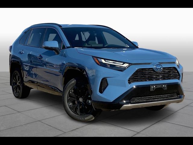 2024 Toyota RAV4 Hybrid SE