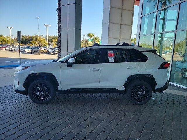 2024 Toyota RAV4 Hybrid SE