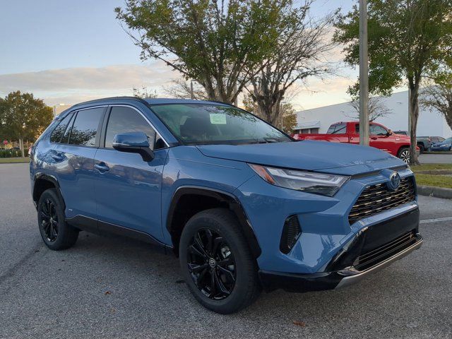 2024 Toyota RAV4 Hybrid SE