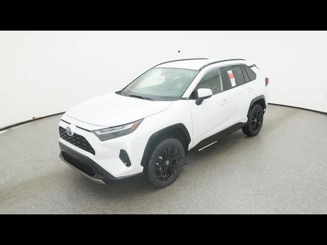 2024 Toyota RAV4 Hybrid SE