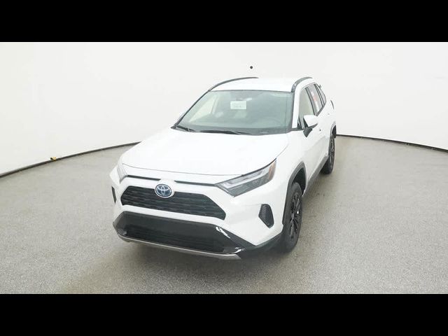 2024 Toyota RAV4 Hybrid SE