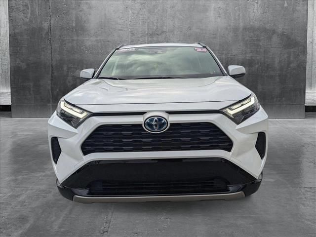 2024 Toyota RAV4 Hybrid SE