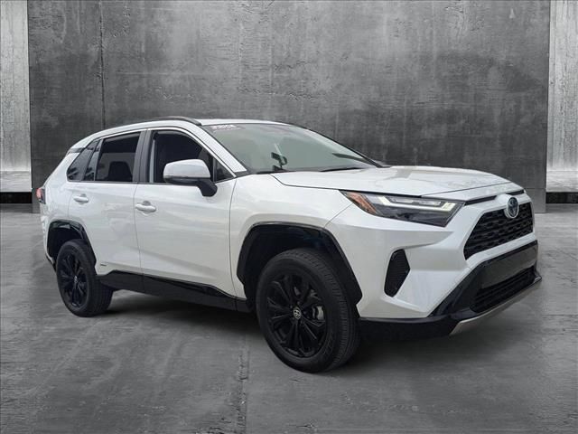 2024 Toyota RAV4 Hybrid SE