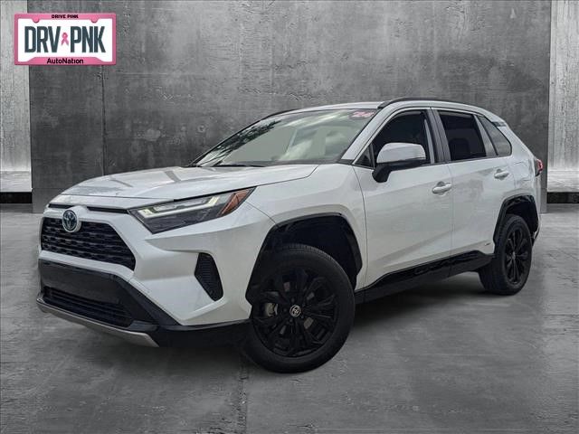 2024 Toyota RAV4 Hybrid SE