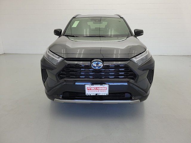 2024 Toyota RAV4 Hybrid SE