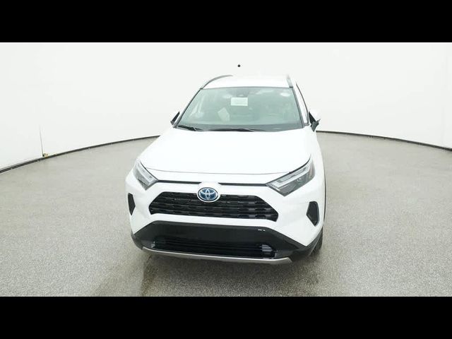 2024 Toyota RAV4 Hybrid SE