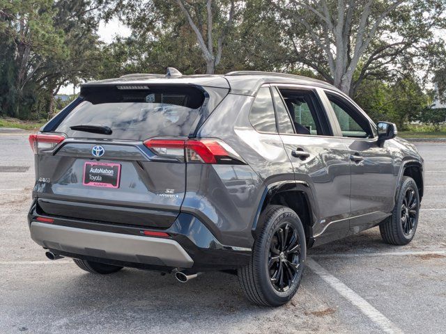 2024 Toyota RAV4 Hybrid SE