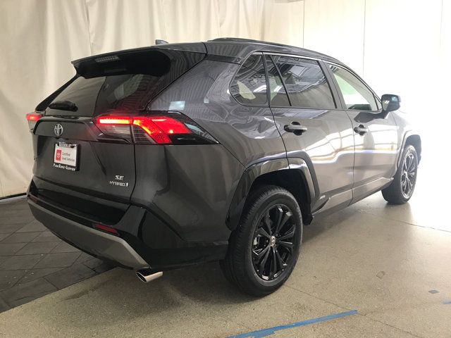 2024 Toyota RAV4 Hybrid SE