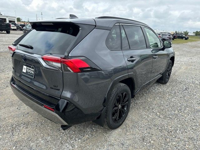 2024 Toyota RAV4 Hybrid SE