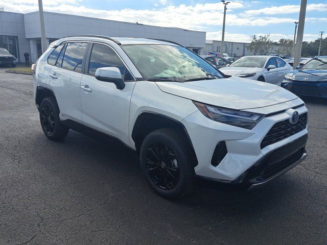 2024 Toyota RAV4 Hybrid SE