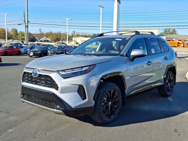 2024 Toyota RAV4 Hybrid SE