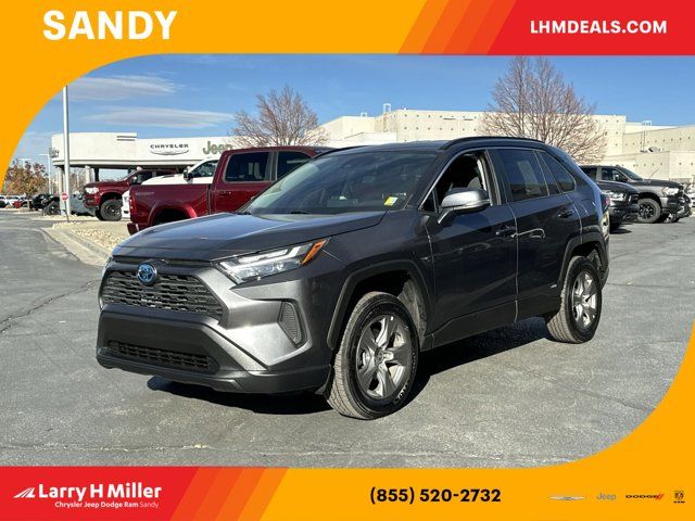 2024 Toyota RAV4 Hybrid XLE