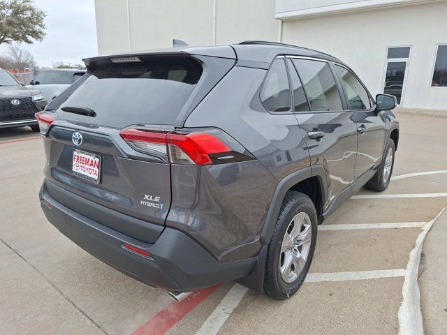 2024 Toyota RAV4 Hybrid XLE