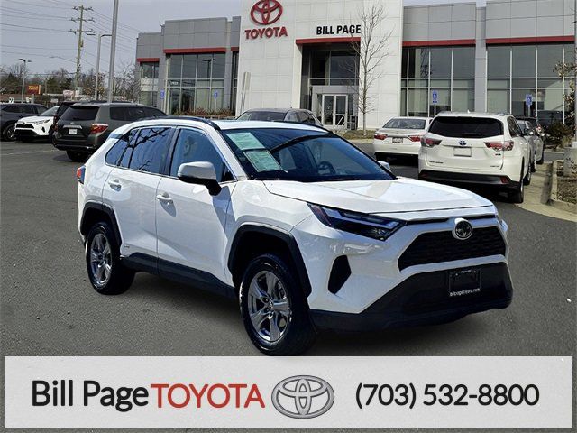 2024 Toyota RAV4 Hybrid XLE