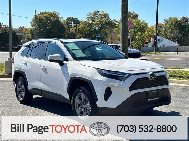 2024 Toyota RAV4 Hybrid XLE