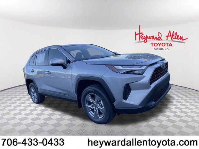 2024 Toyota RAV4 Hybrid XLE