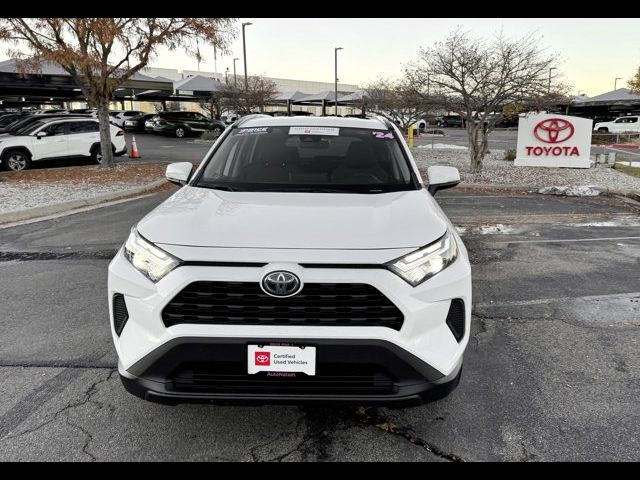 2024 Toyota RAV4 Hybrid XLE