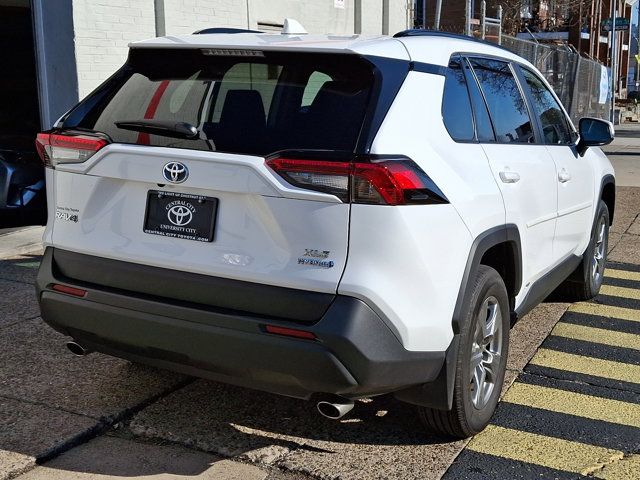 2024 Toyota RAV4 Hybrid XLE