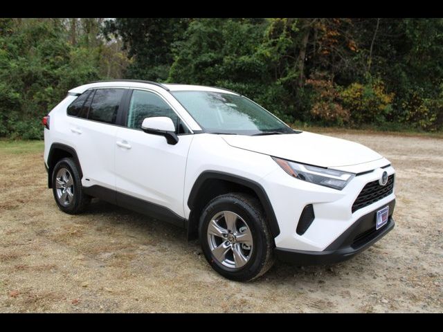 2024 Toyota RAV4 Hybrid XLE