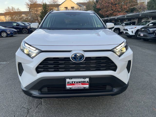 2024 Toyota RAV4 Hybrid XLE