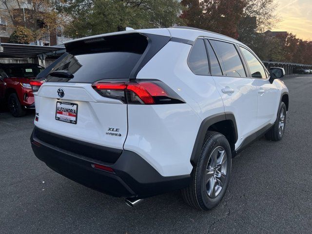 2024 Toyota RAV4 Hybrid XLE