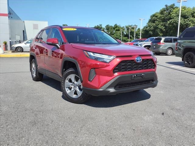 2024 Toyota RAV4 Hybrid XLE