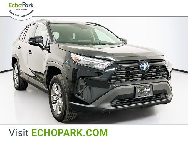 2024 Toyota RAV4 Hybrid XLE