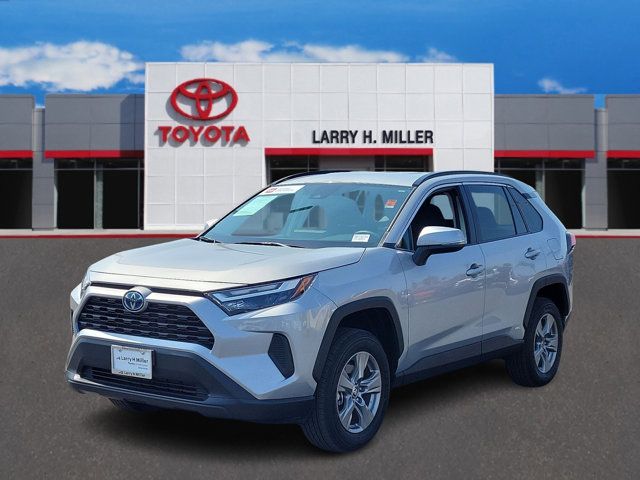 2024 Toyota RAV4 Hybrid XLE