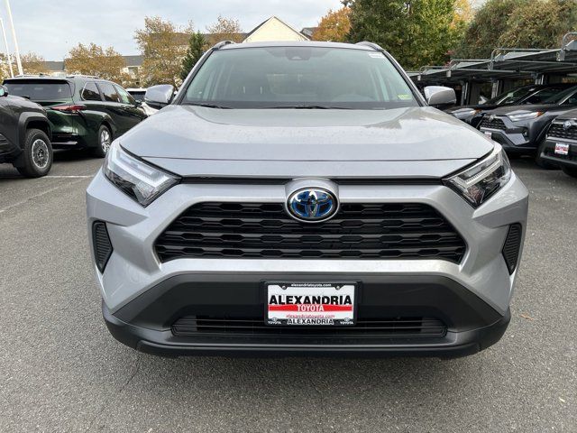 2024 Toyota RAV4 Hybrid XLE