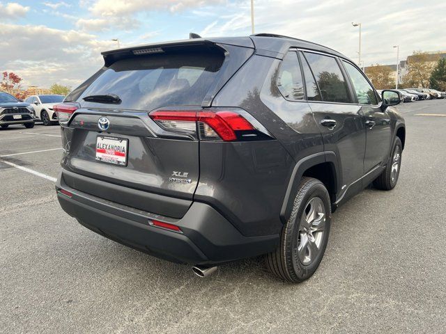 2024 Toyota RAV4 Hybrid XLE