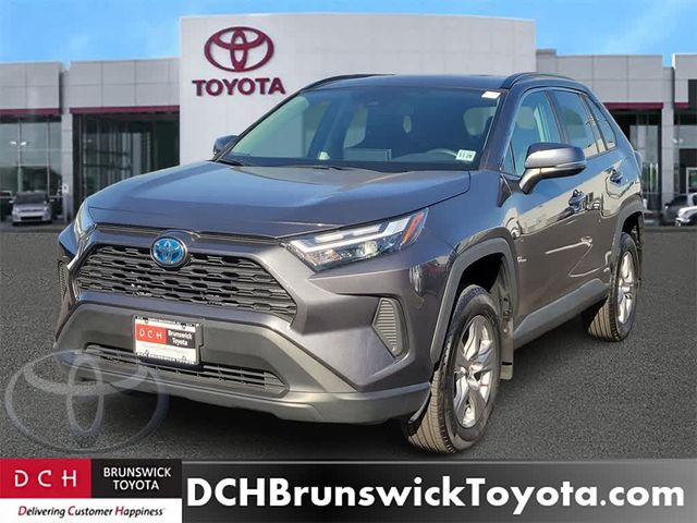 2024 Toyota RAV4 Hybrid XLE