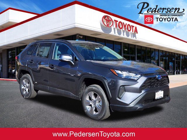 2024 Toyota RAV4 Hybrid XLE