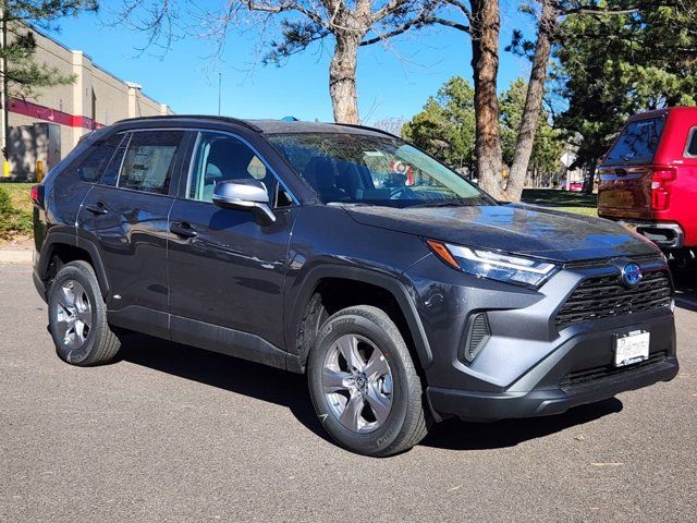 2024 Toyota RAV4 Hybrid XLE