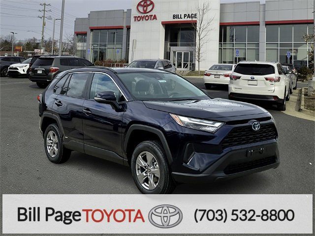 2024 Toyota RAV4 Hybrid XLE