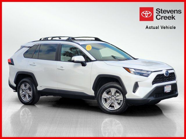 2024 Toyota RAV4 Hybrid XLE