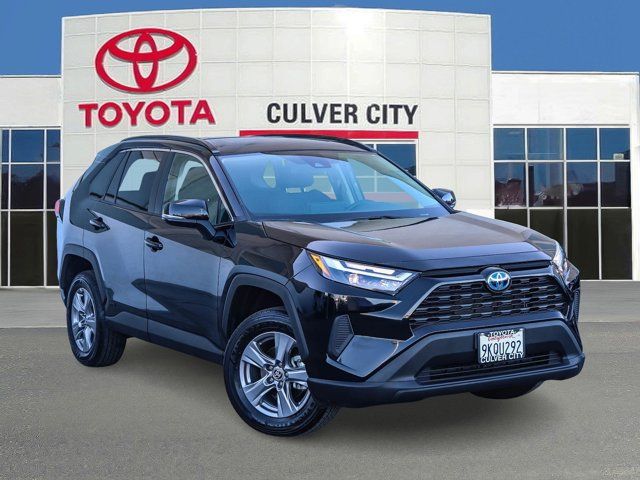 2024 Toyota RAV4 Hybrid XLE