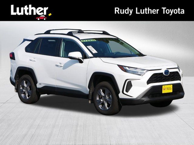 2024 Toyota RAV4 Hybrid XLE