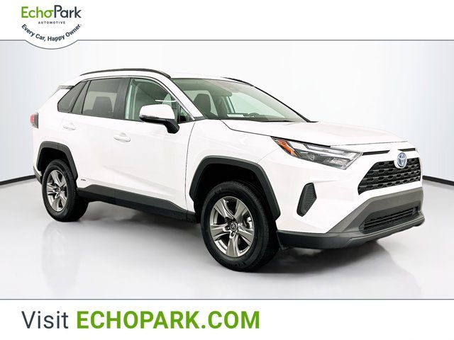 2024 Toyota RAV4 Hybrid XLE