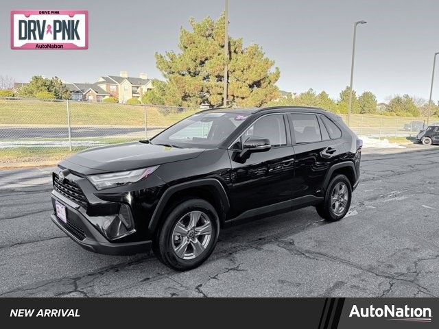 2024 Toyota RAV4 Hybrid XLE