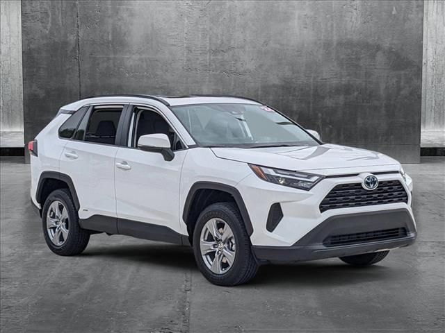 2024 Toyota RAV4 Hybrid XLE