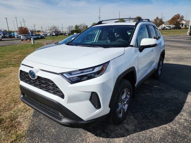 2024 Toyota RAV4 Hybrid XLE