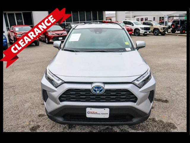 2024 Toyota RAV4 Hybrid XLE