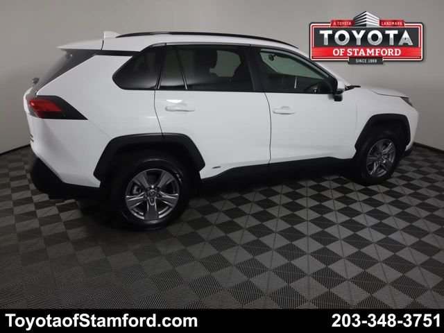 2024 Toyota RAV4 Hybrid XLE