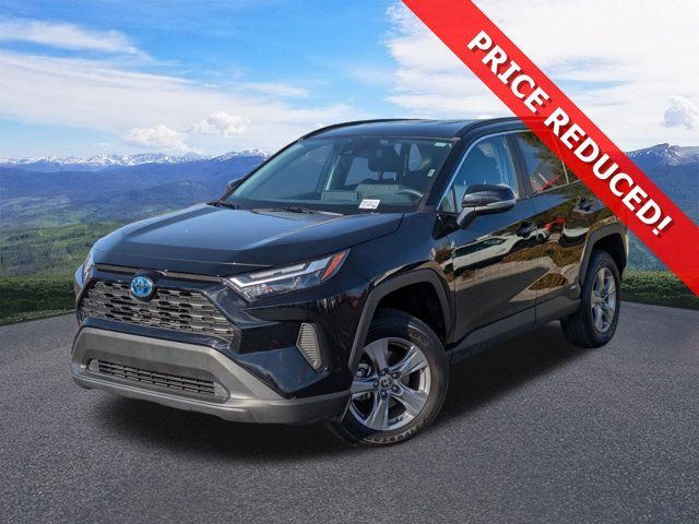 2024 Toyota RAV4 Hybrid XLE