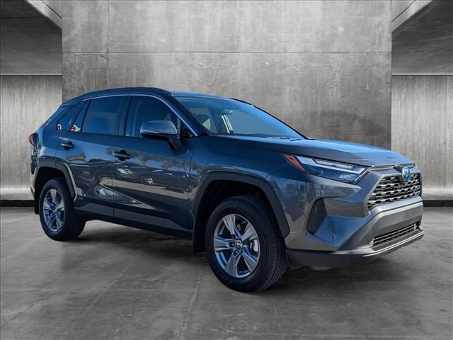 2024 Toyota RAV4 Hybrid XLE