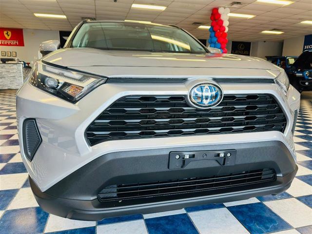 2024 Toyota RAV4 Hybrid XLE