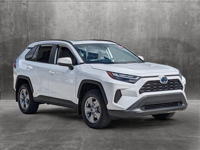 2024 Toyota RAV4 Hybrid XLE