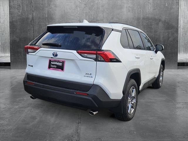 2024 Toyota RAV4 Hybrid XLE